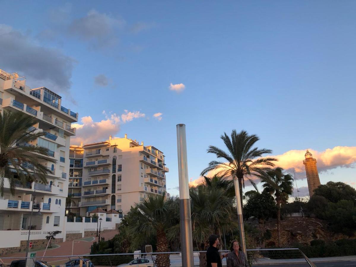 Marina Apartment Beach Front Estepona Exterior foto